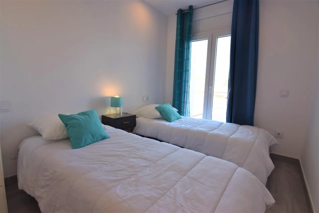 392- Casa Al Canal Con Amarre Y Jacuzzi Empuriabrava Španělsko