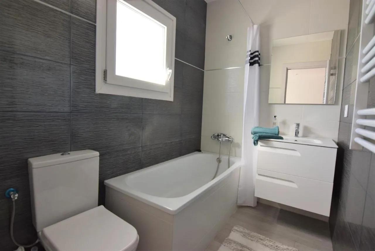 392- Casa Al Canal Con Amarre Y Jacuzzi Empuriabrava 0*,
